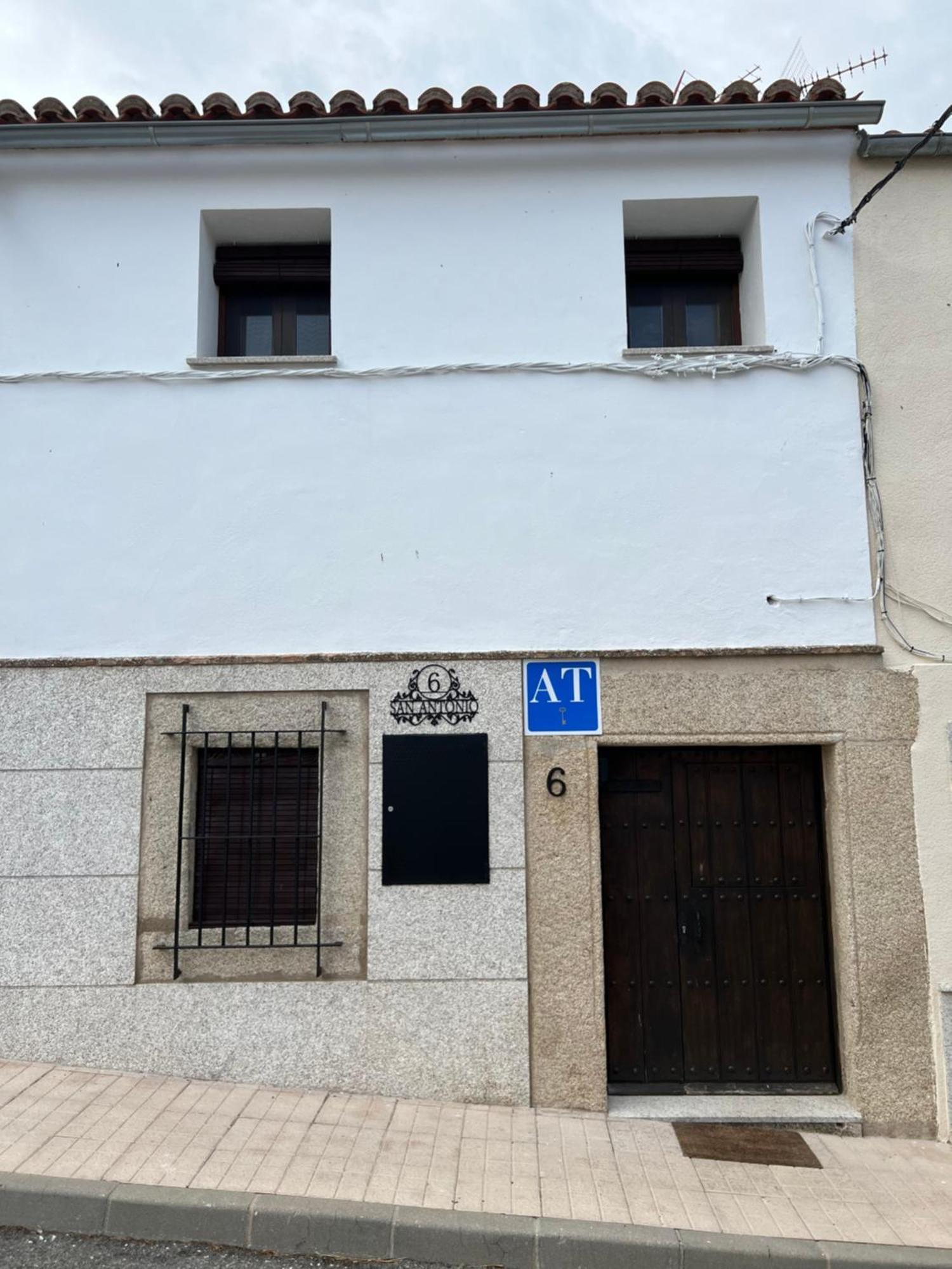 San Antonio 6 Apartment Malpartida de Caceres Ngoại thất bức ảnh
